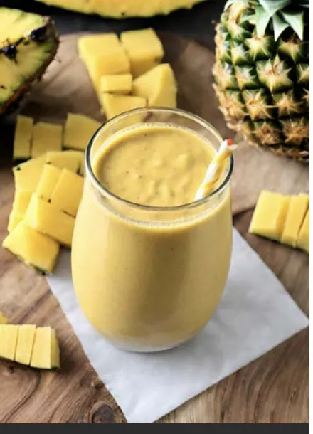 TROPICAL PROTEIN SMOOTHIE