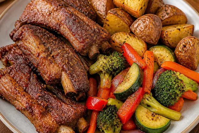 Dry Ribs Potatoes and Veggies