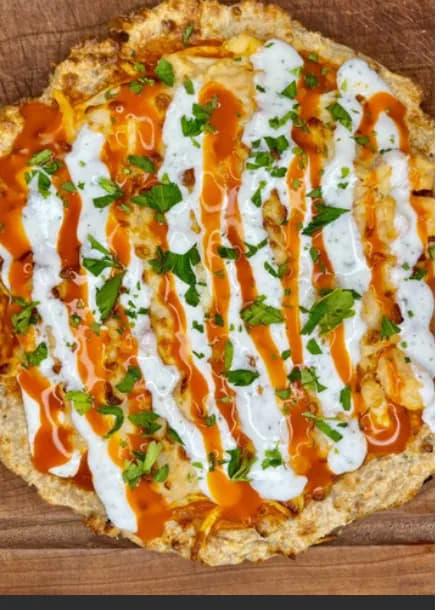 BUFFALO CHICKEN PIZZA