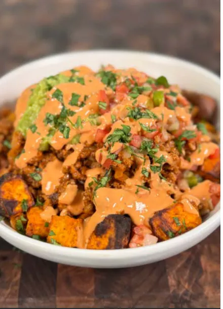 CHIPOTLE TURKEY & SWEET POTATO BOWL