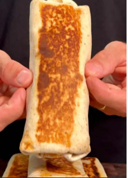 BUFFALO CHICKEN BURRITOS