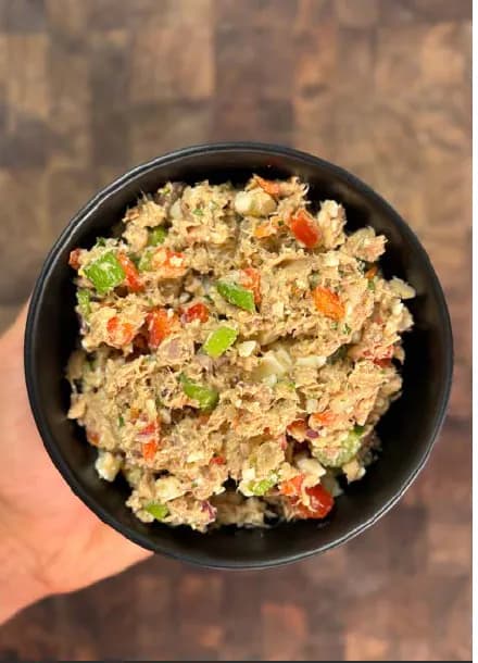 HIGH PROTEIN TUNA SALAD BOWL