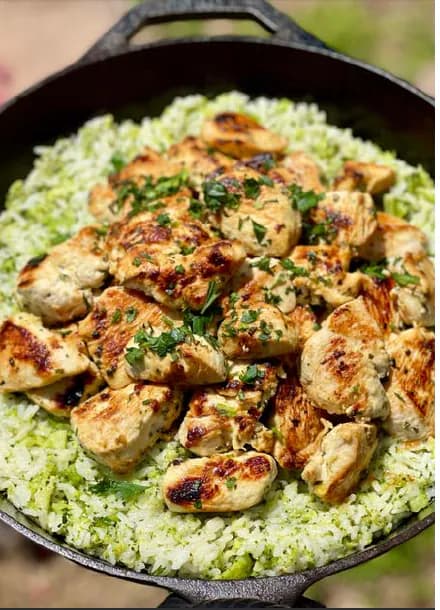 LEMON GARLIC CHICKEN WITH BROCCOLI CHEDDAR RICE
