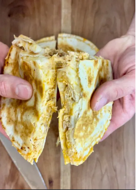 HIGH-PROTEIN ROTISSERIE CHICKEN QUESADILLA