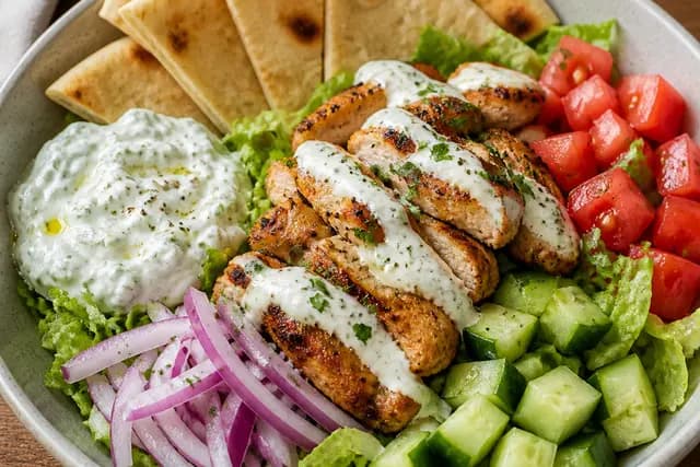 Lettuce and Pita Bowls Chicen or Beef