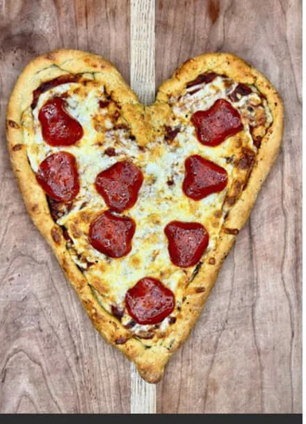 HEART SHAPED PIZZA